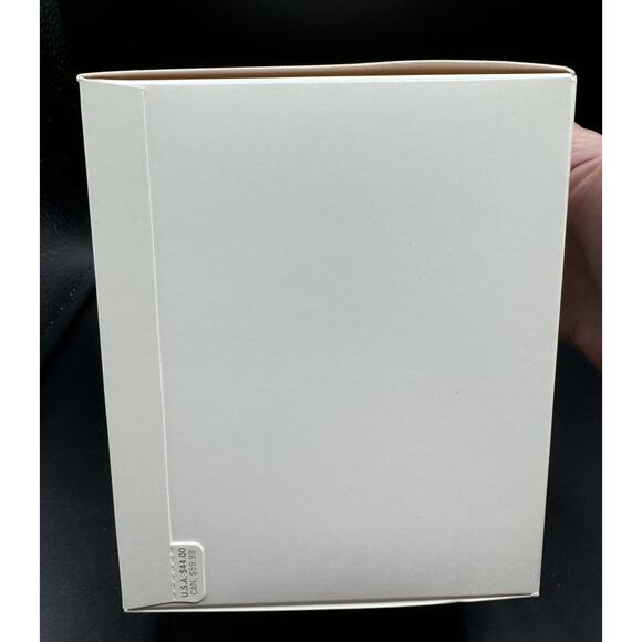 Rare Hallmark Ornament 2008 HOME FOR CHRISTMAS MAGIC Light Sound Motion NEW! 23D - Picture 3 of 8